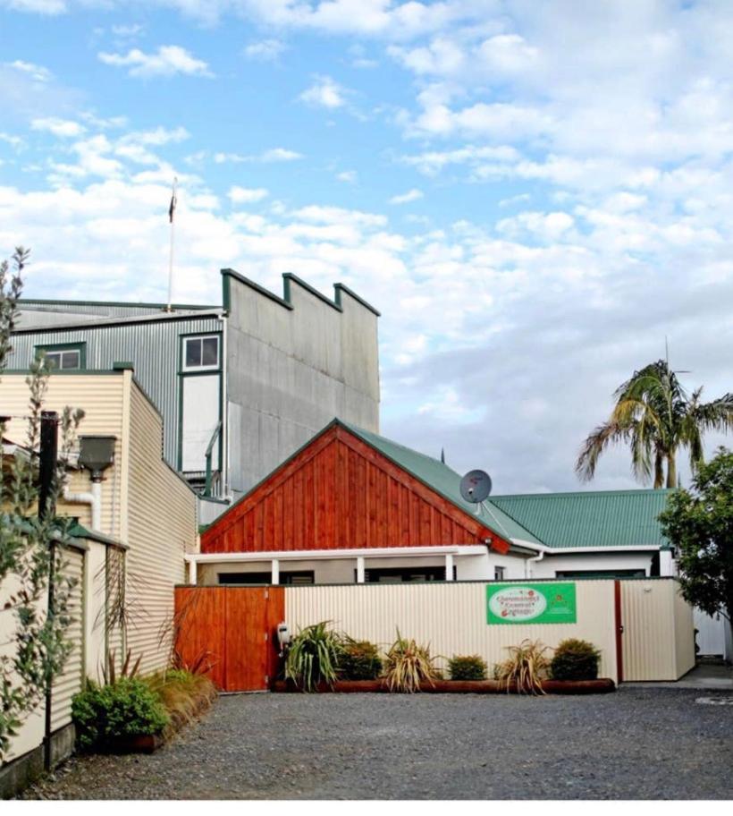 Coromandel Central Cottage Luxury W Spa Exterior photo